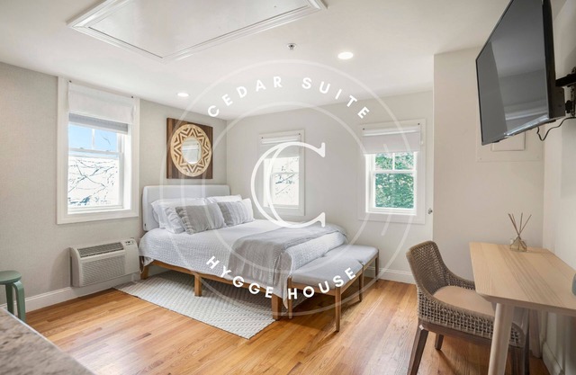 Cedar Suite at the Hygge House
