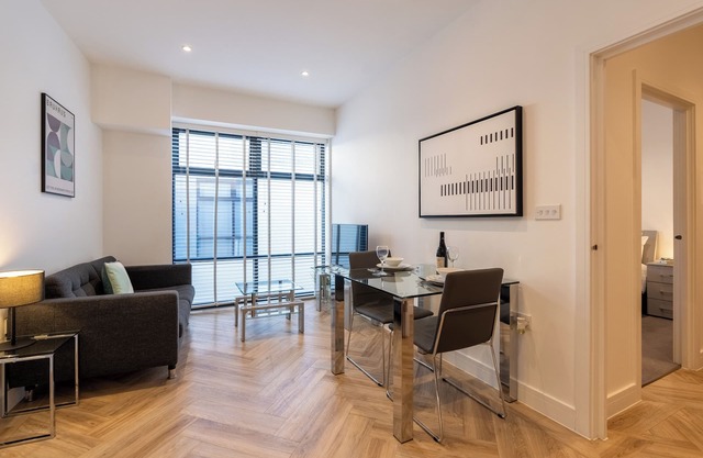 Celador Apartments - Wellington House