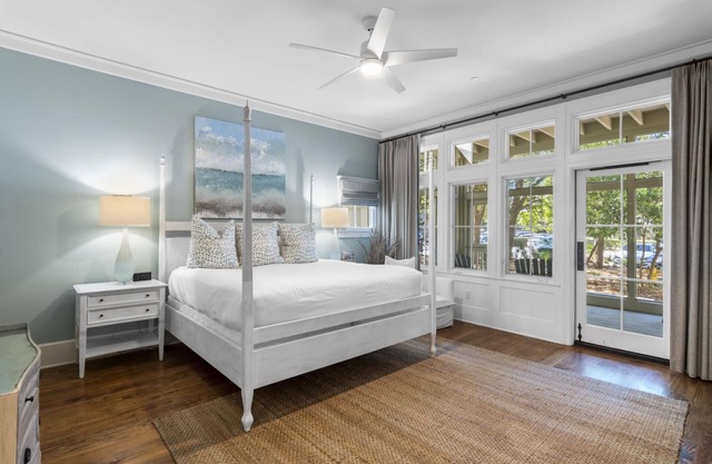 Centrally Located in the Beach District - South of 30A- Screened-in Porch!