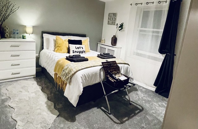 Centrally Located a Home from Home with a free parking