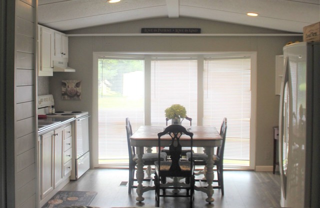 Centrally located, quaint and private home