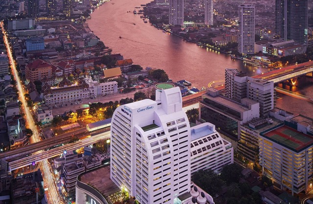 Centre Point Plus Hotel Silom