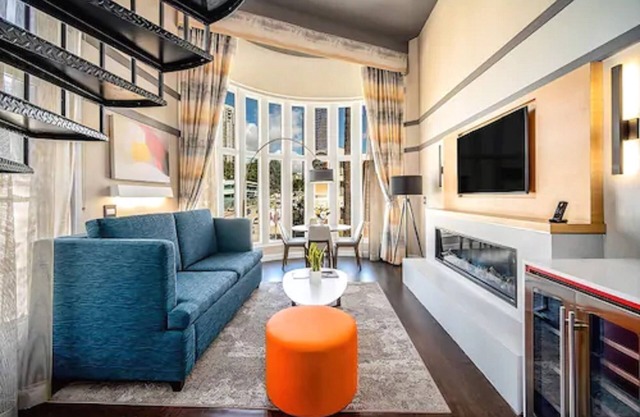 Century Park Hotel