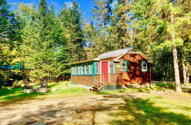 CH Adorable cottage in Franconia minutes from Cannon Franconia Notch Fire Pit wifi laundry