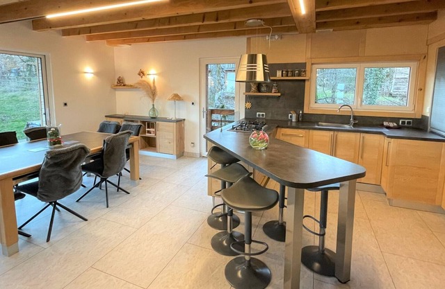 Chalet Aromas, 4 bedrooms, 10 persons