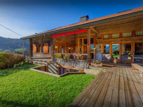 Chalet Cashmere Spirit - OVO Network