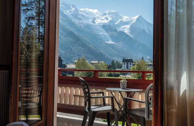 Chalet Hôtel La Sapinière