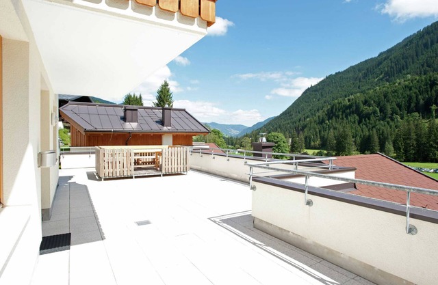 Chalet in Saalbach Near Ski Lift