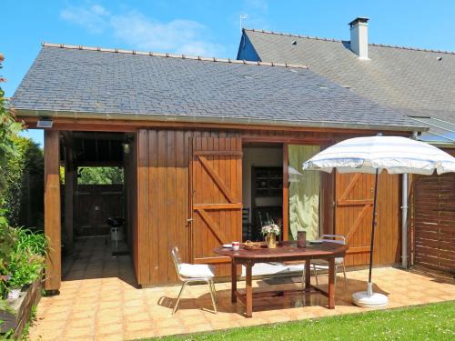 Chalet Le Chalet by Interhome