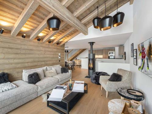 Chalet moderne 5 chambres pour 10 pers, proche pistes, parking, balneo, services inclus - FR-1-565-72