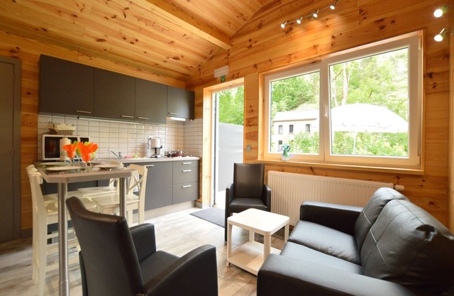 Chalet near Durbuy with Private Garden