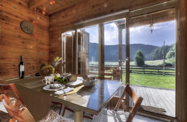 Chalet Sanjam Liku