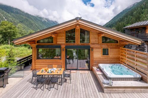 Chalet Seven Summits - Pool - Sauna - Jacuzzi - By Cozee Rentals