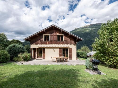Chalet Tannuaz - 4 Bedrooms - Quiet area - By Cozee Rentals