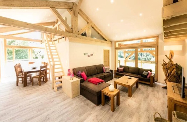 Chalets MMV Les Amis - Mountain Collection - 7 Room Triplex 12 People - Aiguille Rouge