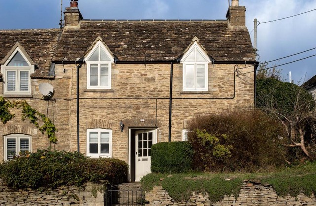 Charlton Cottage