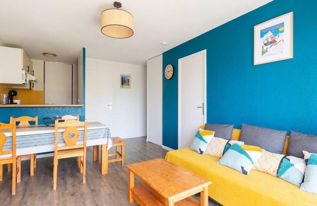 Charmant Appartement 6 Pers, Pieds des Pistes avec Navette, Parking Gratuit - FR-1-695-35