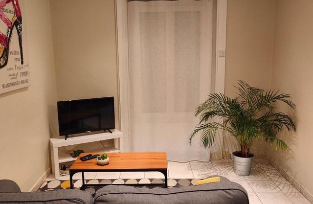 Charmant Appartement au Cœur de Fougères