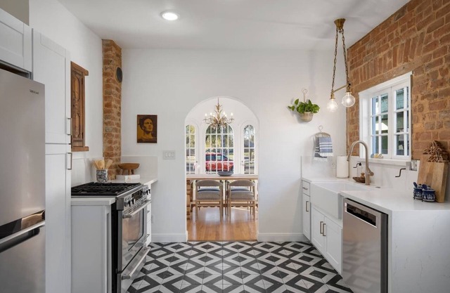 Charming 1930's Spanish Bungalow