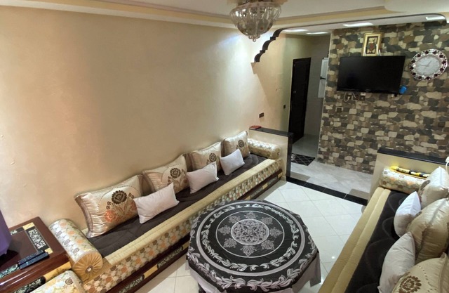 Charming 2-bedroom apartment in fabulous Souss-Massa with AC