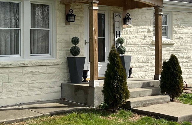 Charming 3 Bed, 2 Bath House Near Churchill Downs