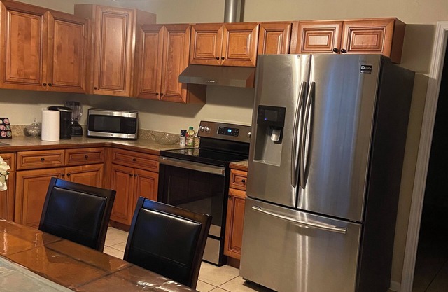 Charming 3-bedroom house with AC and WiFi in marvelous Daytona Beach