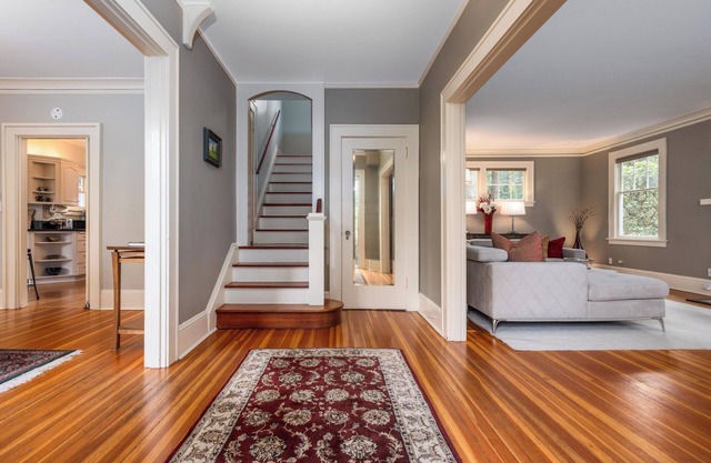 Charming 3-bedroom house with WiFi, AC in peaceful Portland