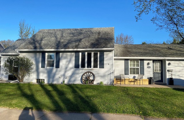 Charming 3-bedroom house in Mosinee with AC