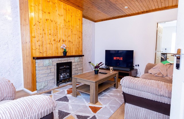 Charming 3BR House - Perfect for Group Stays