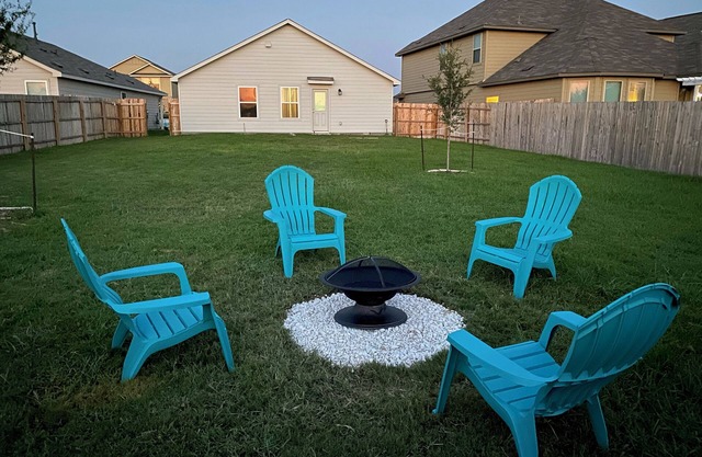 Charming 3BR house w/WiFi in Converse, right next to San Antonio, New Braunfels