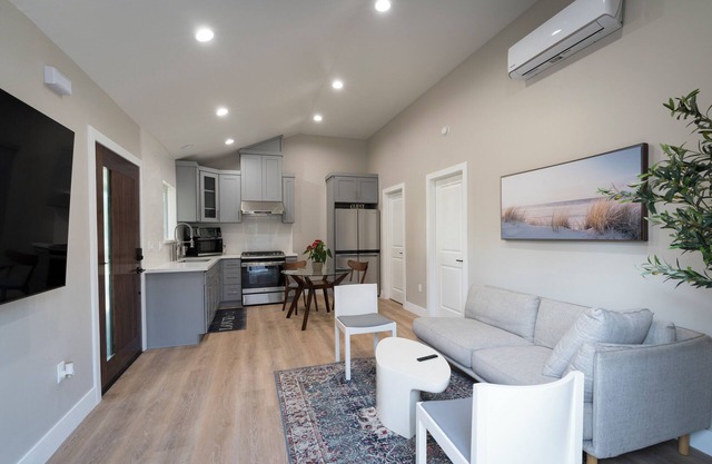 Charming Anaheim Home: Cozy Comforts & Brand New