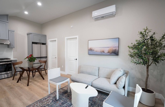 Charming Anaheim Home: Cozy Comforts & Brand New