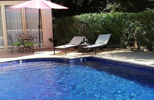 Charming bed and breakfast in a residential area - 2 people