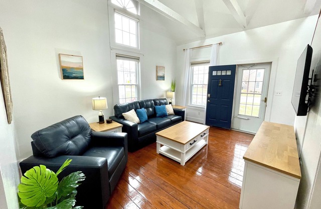 Charming Coastal Cape Cod w/King Bed, Bikes, & Game Room near Downtown Beach