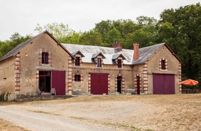 Charming Cottage on XVIIIth Century Estate with Museum, Fireplace, and Private Parking