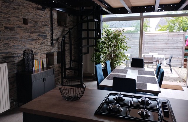 Charming Anjou house with shared pool
