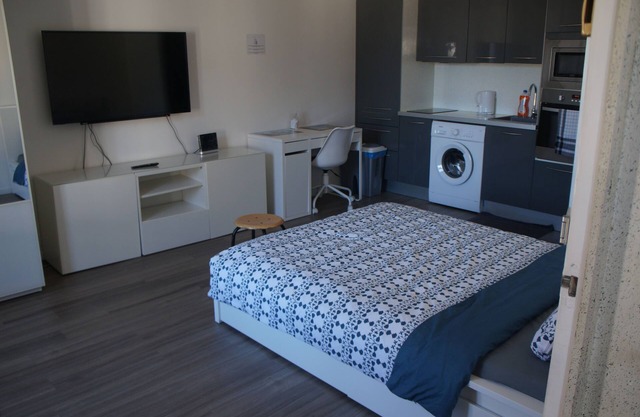 Charming furnished studio in the city center