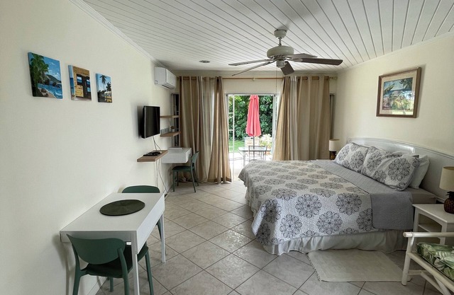 Charming Ground-Floor Studio in South Coast Barbados