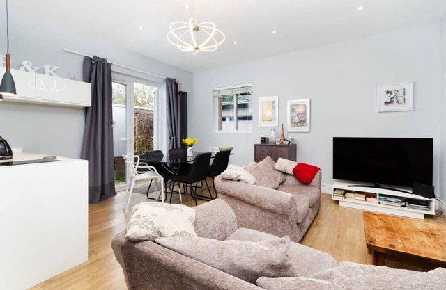 Charming Ground Floor Flat in Twickenham