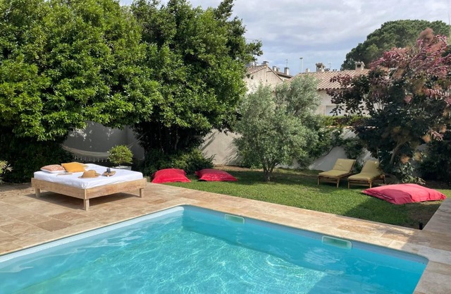Charming house in the heart of the village Les Tournesols