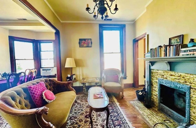 Charming historic apartment turned antique store near the town square
