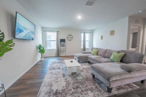 Charming Home - Mins from SeaWorld & The Alamo