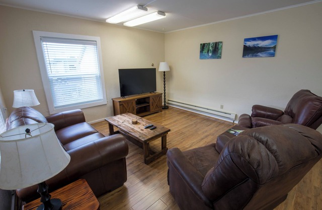 Charming House Near Beaches & Olympic National Park