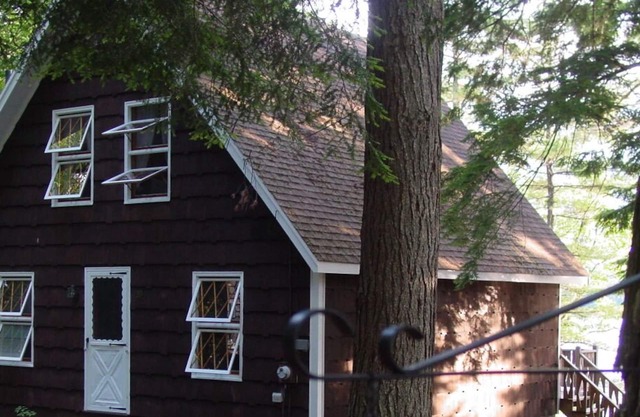 Charming lakefront retreat with stunning elevated views of Long Lake!