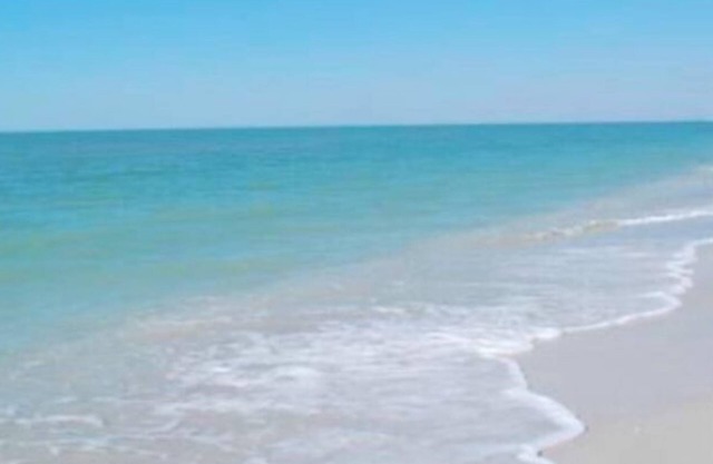 Charming, Mercato, North Naples Location, Short Drive to Vanderbilt Beach