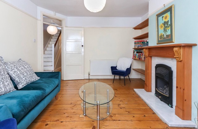 Charming Southville House with Garden