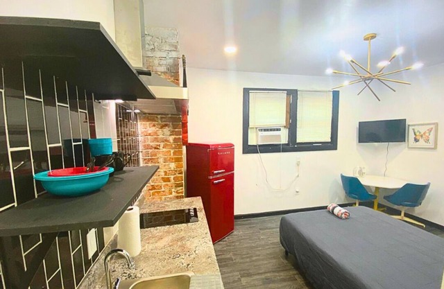 Charming Studio