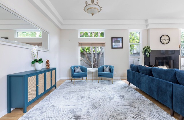 Charming townhome in Redondo Beach
