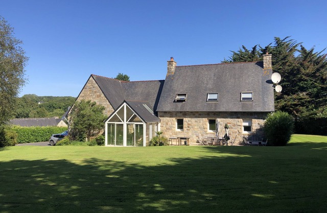 Charming traditional house ideally located in a quiet area near the beach