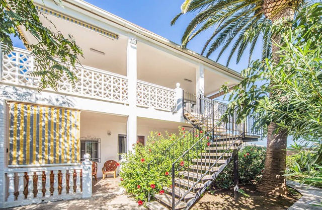 Charming vacation apartment not far from the coast in Borriana.